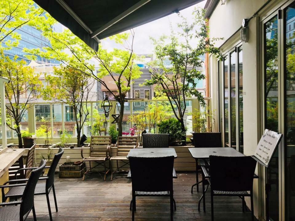 Gonggan Residence Hotel Geoje Exteriör bild